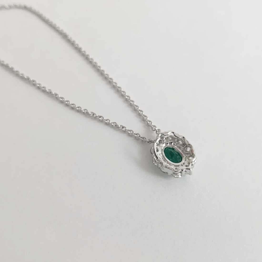 Oval Green Emerald Diamond Halo Gemstone Pendant Necklace 14K White Gold .90 CTW - 8