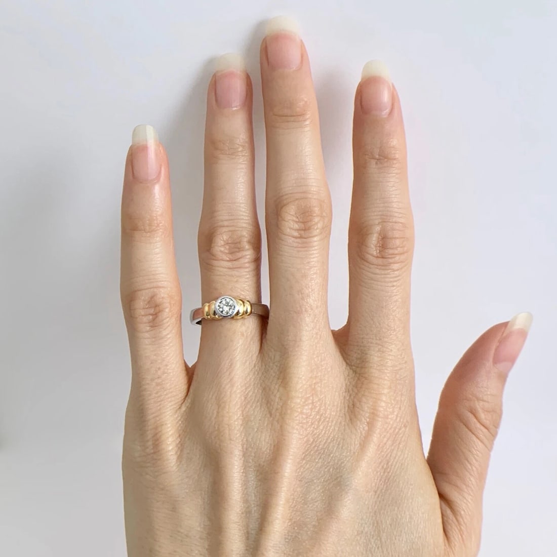 Two-Tone Round Bezel Diamond Ring 18K White Yellow Gold .32 CT - 3