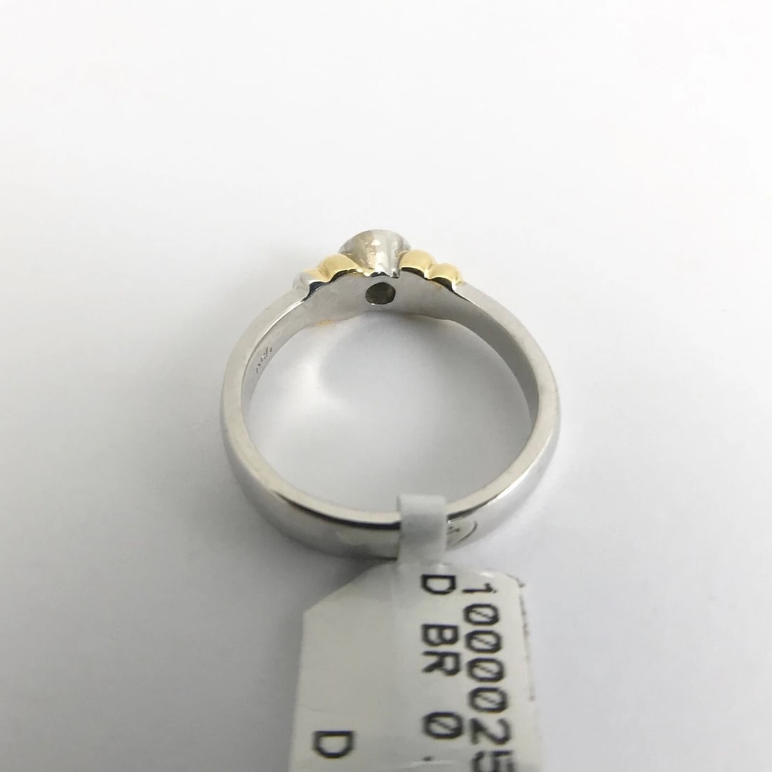 Two-Tone Round Bezel Diamond Ring 18K White Yellow Gold .32 CT - 8