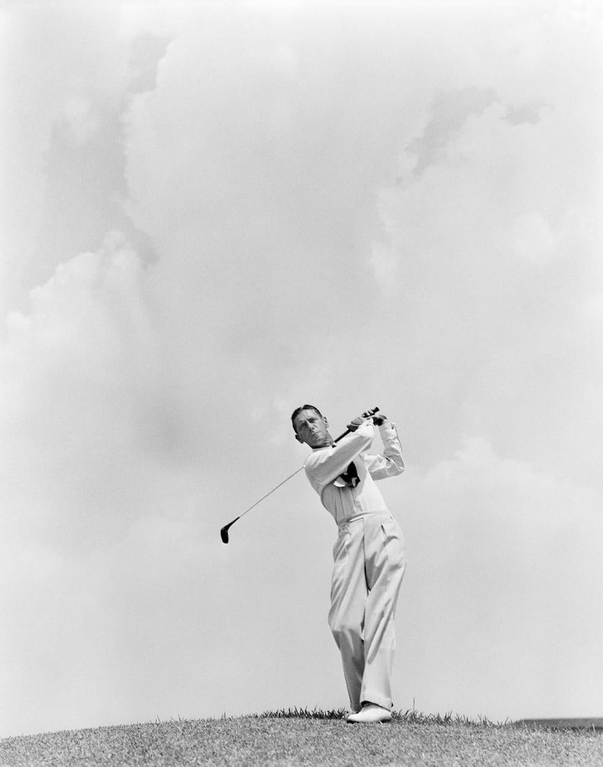 Teeing Off - silver gelatine print Oversize Golf: 1939 (printed later) - 7