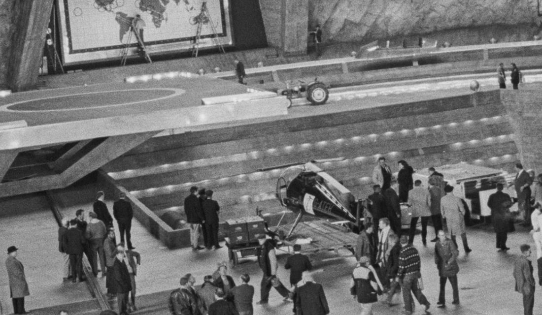 Spectre HQ Bond Set limited edition silver gelatine print: 1966 (printed later) - 14