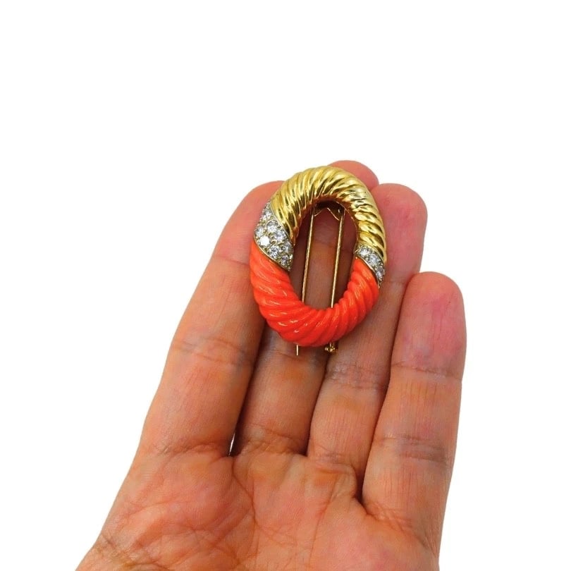 Bvlgari Bulgari 18k Gold Coral Diamond Oval Brooch - 3