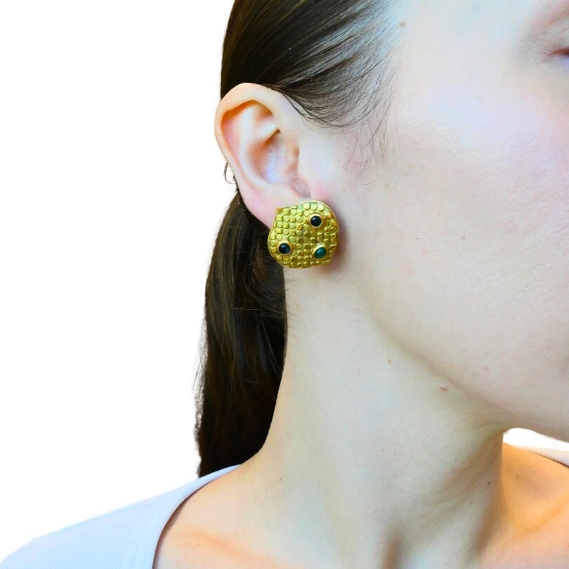 Vintage French EARRINGS 18k Gold Emerald Sapphire France Clip-On Esate Jewelry - 3