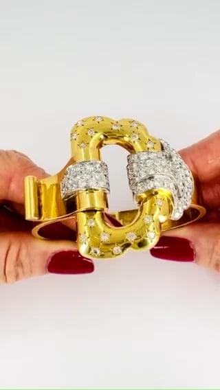 BOUCHERON Buckle Bangle BRACELET 18k Gold Diamond Platinum French Estate Jewelry - 2