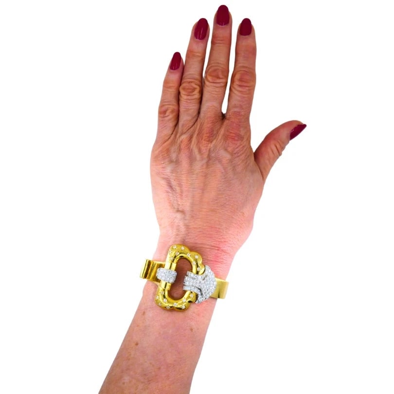 BOUCHERON Buckle Bangle BRACELET 18k Gold Diamond Platinum French Estate Jewelry - 4