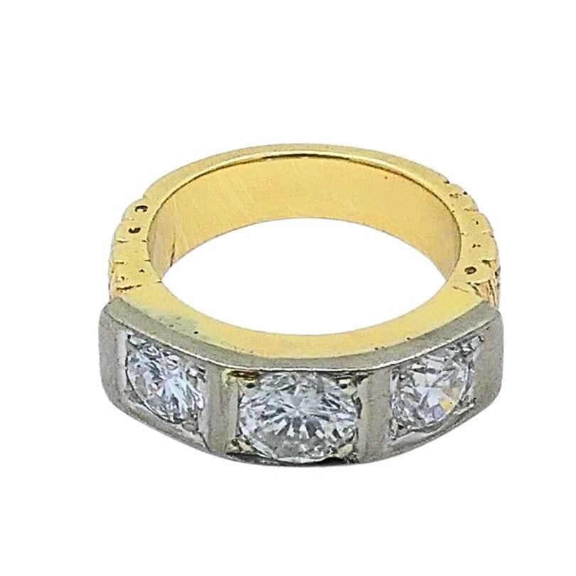 Vintage Three Stone Diamond Ring 14k Gold - 4