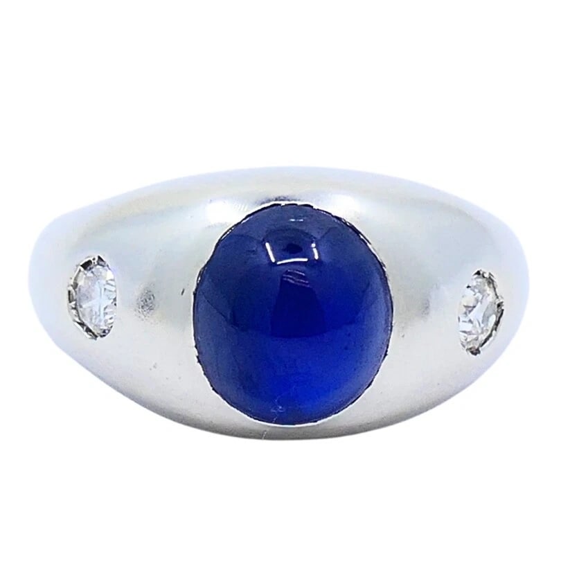 14k White Gold Cabochon Sapphire Diamond Ring: Title: 14k White Gold Cabochon Sapphire Diamond Ring Description: A Product details: DESNER: nknown CRCA: Mid-20th Century MATERALS: 14k old EMSTONE: Sapphire , Diamond WEHT: 15.7 rams 