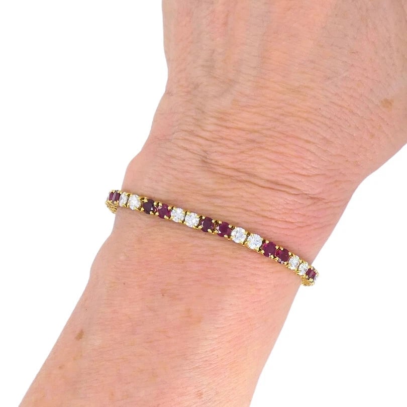Van Cleef & Arpels Tennis BRACELET 18k Gold Ruby Diamond Vintage Estate Jewelry - 3
