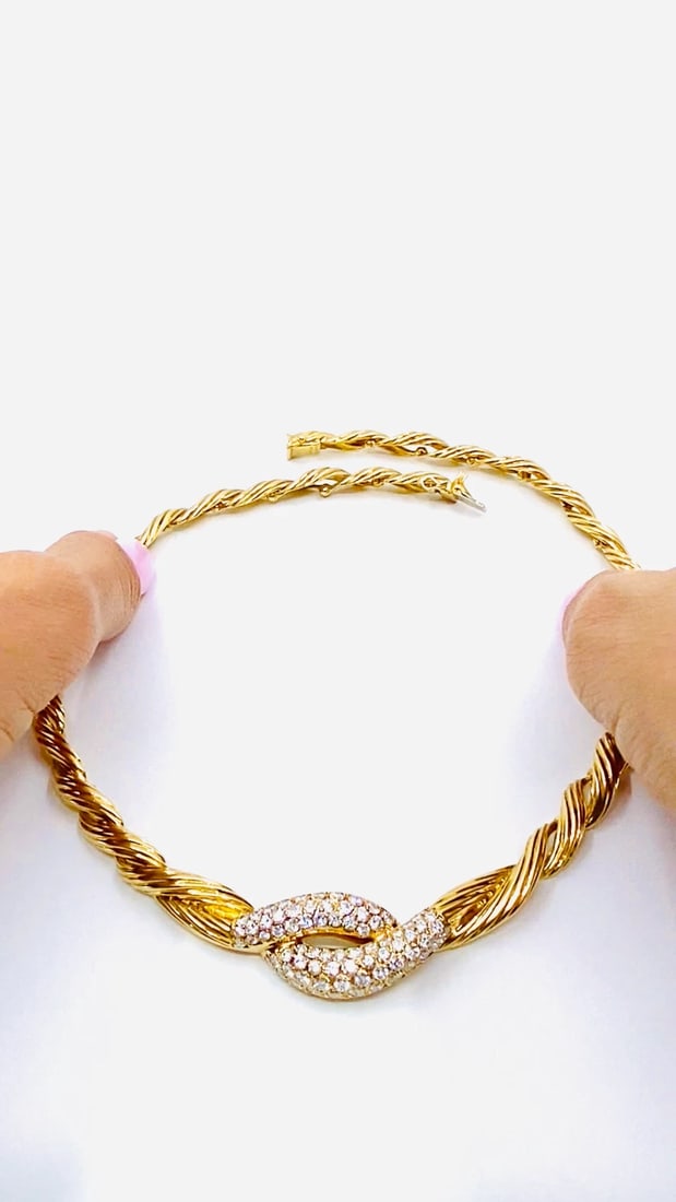 Van Cleef & Arpels Collar Necklace 18k Gold Diamond - 2