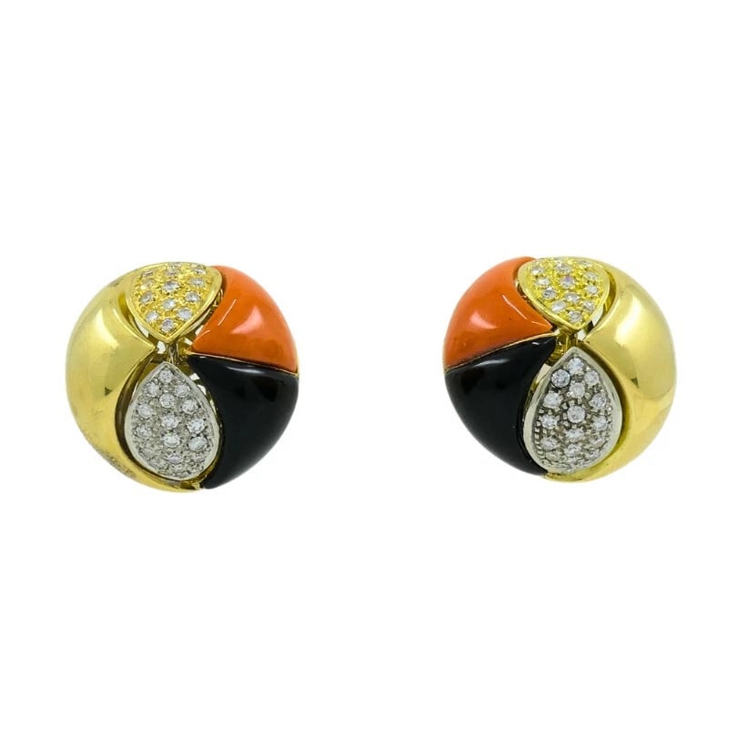 Vintage Tiffany & Co. Coral Onyx EARRINGS Diamond Gold Estate Jewelry: Title: Vintage Tiffany & Co. Coral Onyx EARRINGS Diamond Gold Estate Jewelry Description: TFFANY & Co. 18 karat old Coral Black Onyx Earrings A rare pair of vintage Tiffany & Co. earrings made of 18k
