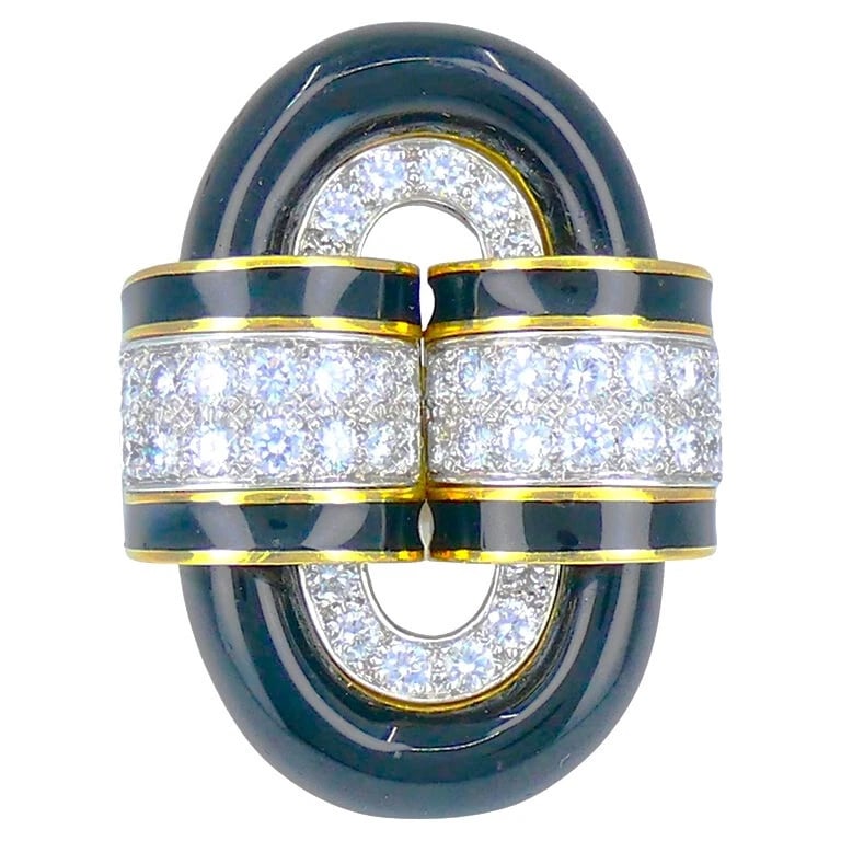 David Webb RING Diamond Gold Black Enamel Vintage Estate Jewelry: Title: David Webb RING Diamond Gold Black Enamel Vintage Estate Jewelry Description: DAVD WEBB 18 karat Yellow old Platinum Diamond Enamel Ring A stunning David Webb enamel buckle ring, made of 18k