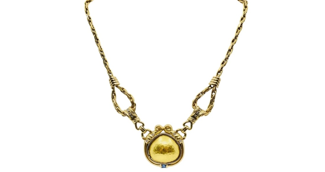 Chaumet Gold Pendant Necklace Diamond Vintage Jewelry: Title: Chaumet Gold Pendant Necklace Diamond Vintage Jewelry Description: Product details: DESNER: Chaumet CRCA: 1980’s MATERALS: 18k Yellow old EMSTONE: Sapphire, Diamonds WEHT: 72 grams 