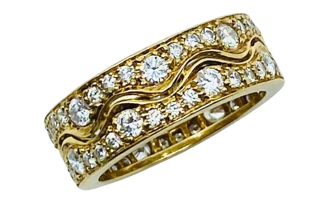 Van Cleef & Arpels Wave Diamond Ring - 8