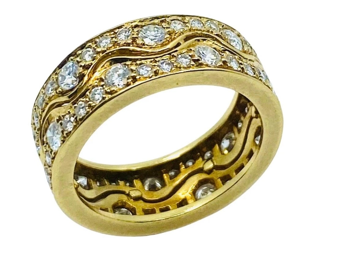 Van Cleef & Arpels Wave Diamond Ring - 9