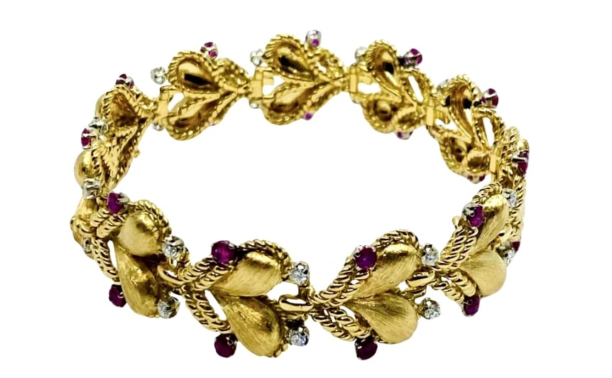 Mario Buccellati Gold Heart Design Bracelet with Gemstones - 8