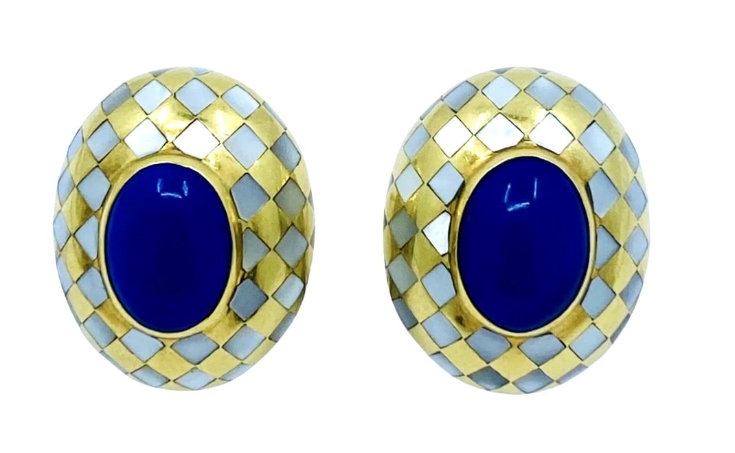 Angela Cummings Earrings Inlaid 18k Gold Lapis Pearl: Title: Angela Cummings Earrings Inlaid 18k Gold Lapis Pearl Description: AN Product details: DESNER: Angela Cummings CRCA: 1984 MATERALS: 18k Yellow old EMSTONE: Lapis Lazuli EMSTONE 2: Mother