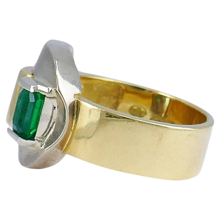 Gubelin Retro Gold RING Buckle Design 18k Emerald Estate Jewelry - 8