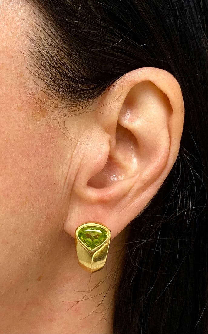 Marina B Vintage Earrings 18k Gold Green Peridot - 2
