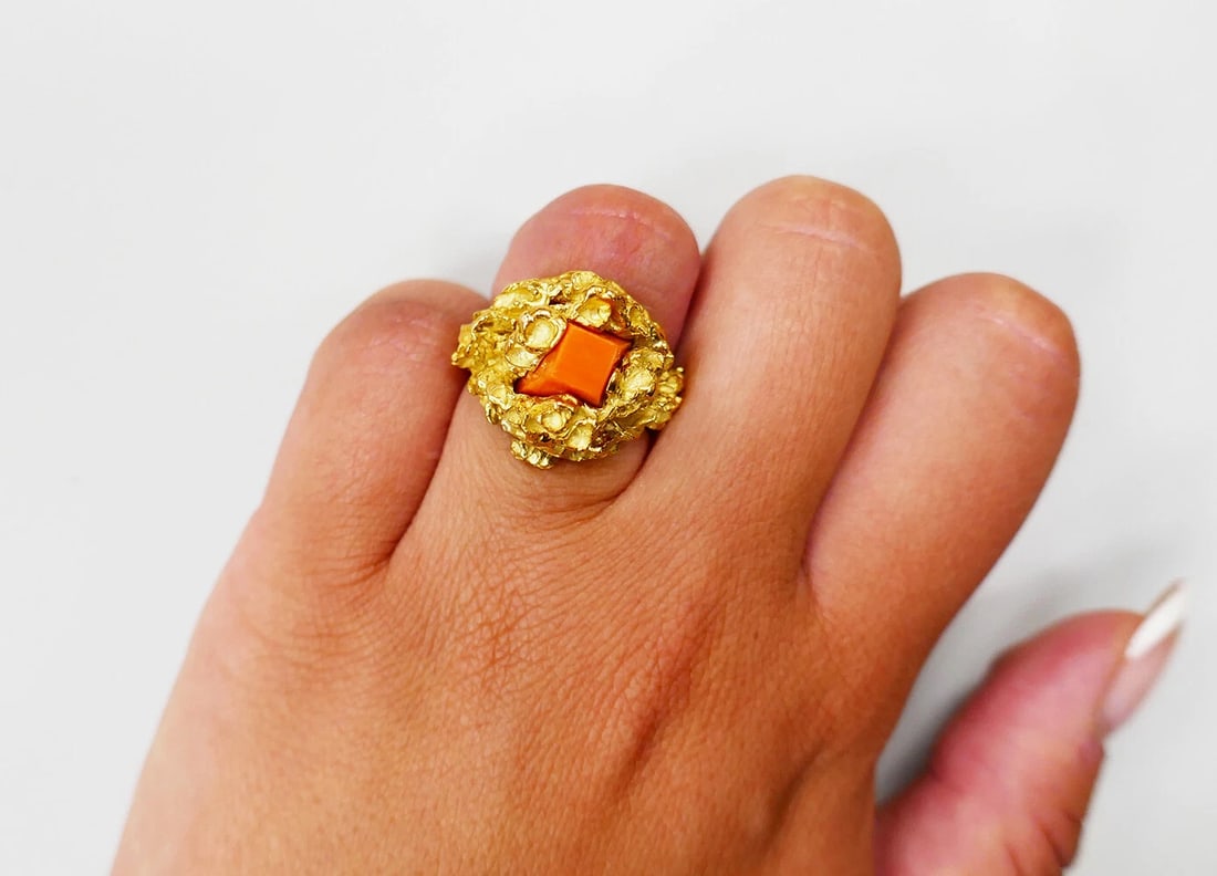 Mid-Century Chaumet RING 18k Gold Coral Jade French Modernist Jewelry - 3