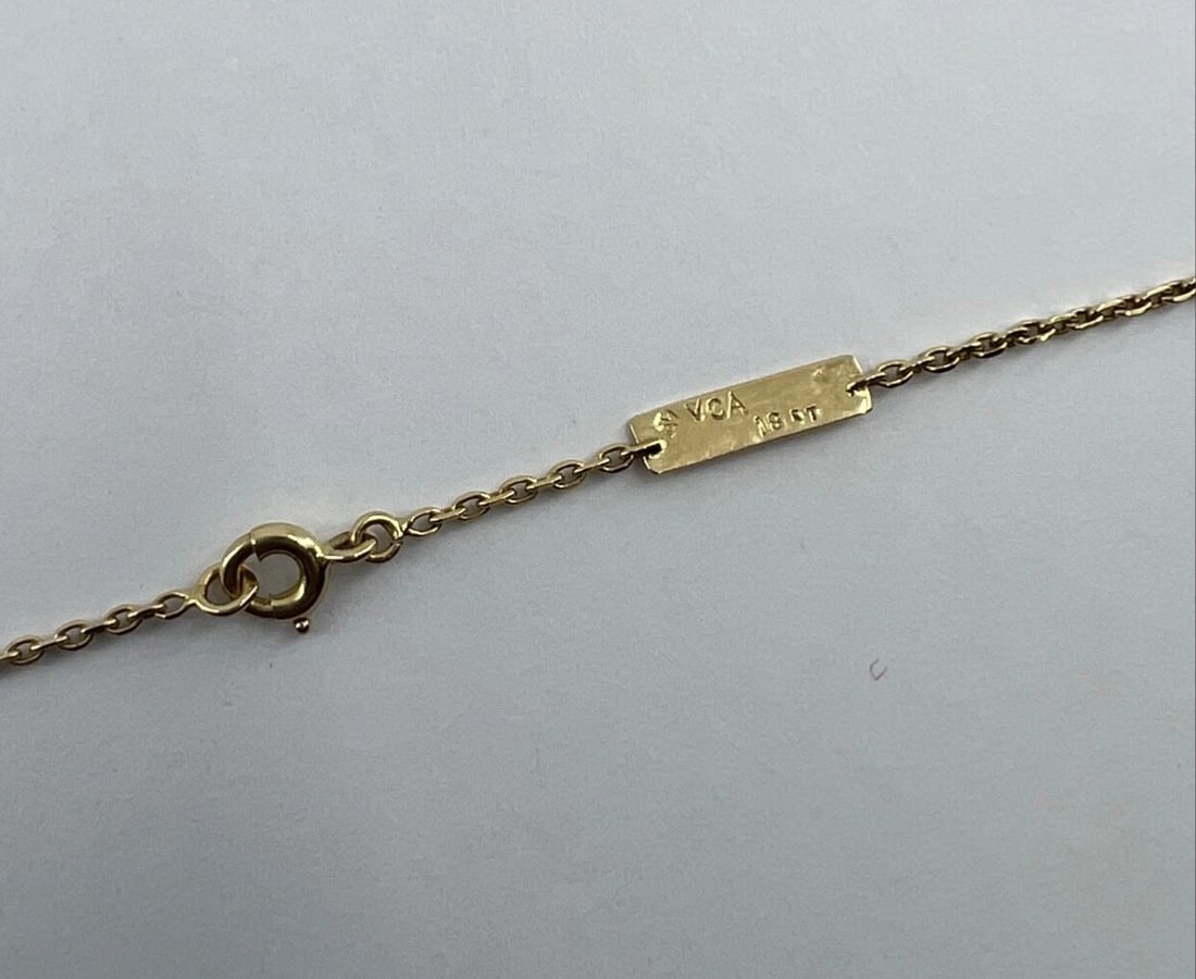 Van Cleef & Arpels Butterfly Necklace Onyx Diamond - 4