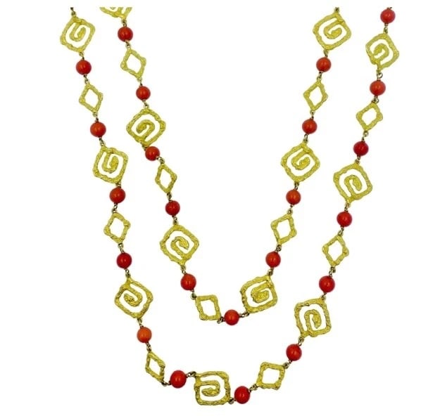 Tabbah Coral Gold Necklace (1 of 8)