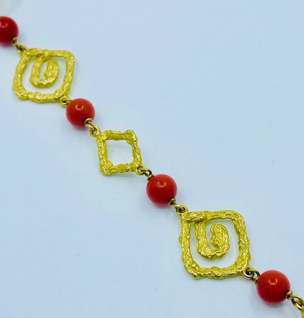 Tabbah Coral Gold Necklace - 6