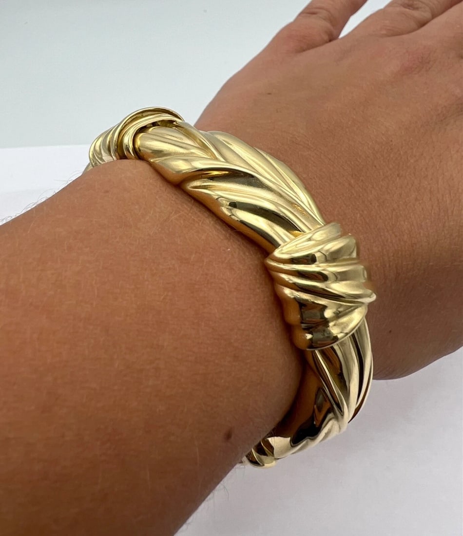 Angela Cummings Gold Bangle Bracelet Circa 1984 - 8
