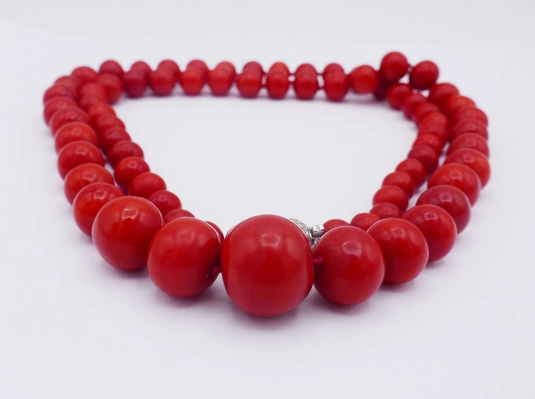 Vintage Mediterranean Coral NECKLACE with Diamond 14k Gold Clasp Estate Jewelry - 6