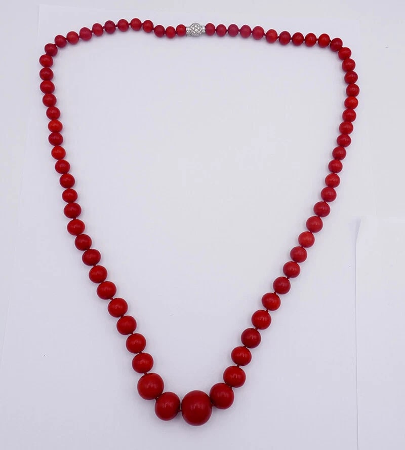 Vintage Mediterranean Coral NECKLACE with Diamond 14k Gold Clasp Estate Jewelry - 7