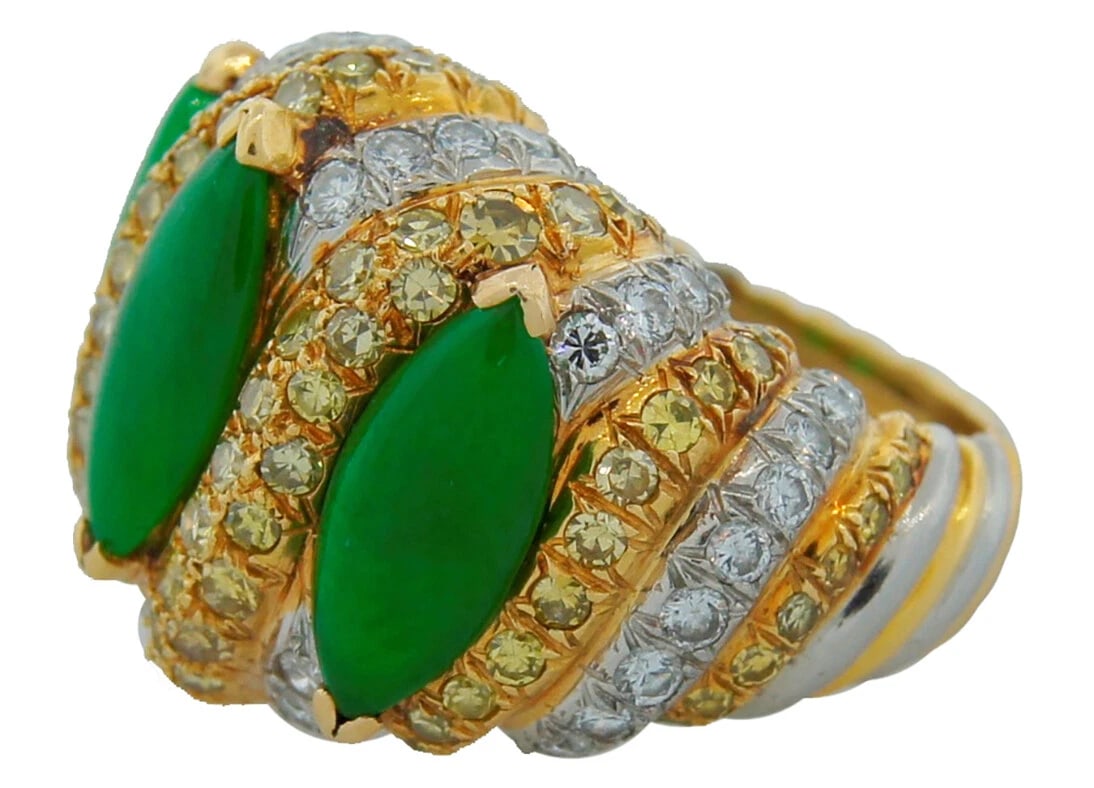 Vintage VERDURA 18k Gold Jade Diamond RING - 5