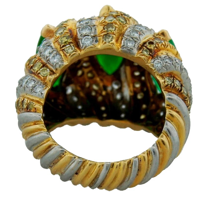 Vintage VERDURA 18k Gold Jade Diamond RING - 7