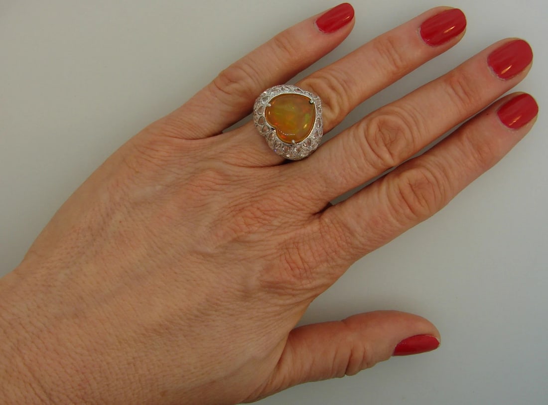 5.51-carat Australian OPAL Diamond White Gold RING - 3