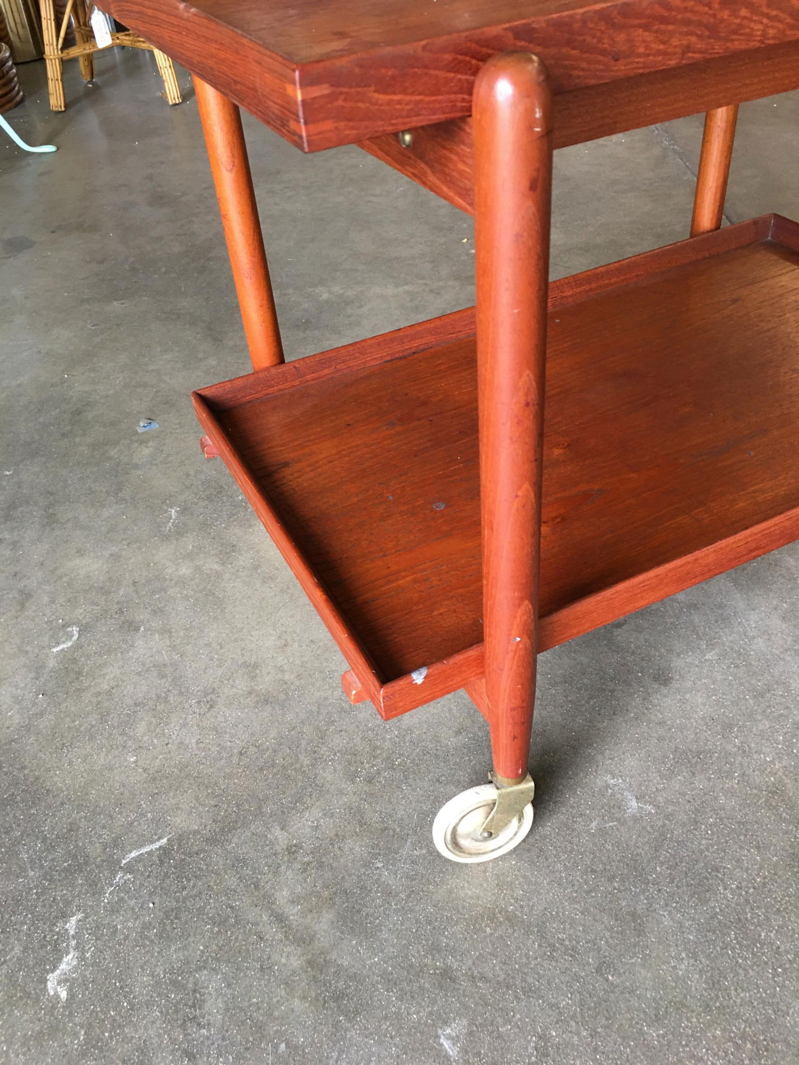 Poul Hundevad Attributed Danish Modern Expanding Rolling Bar Cart - 20