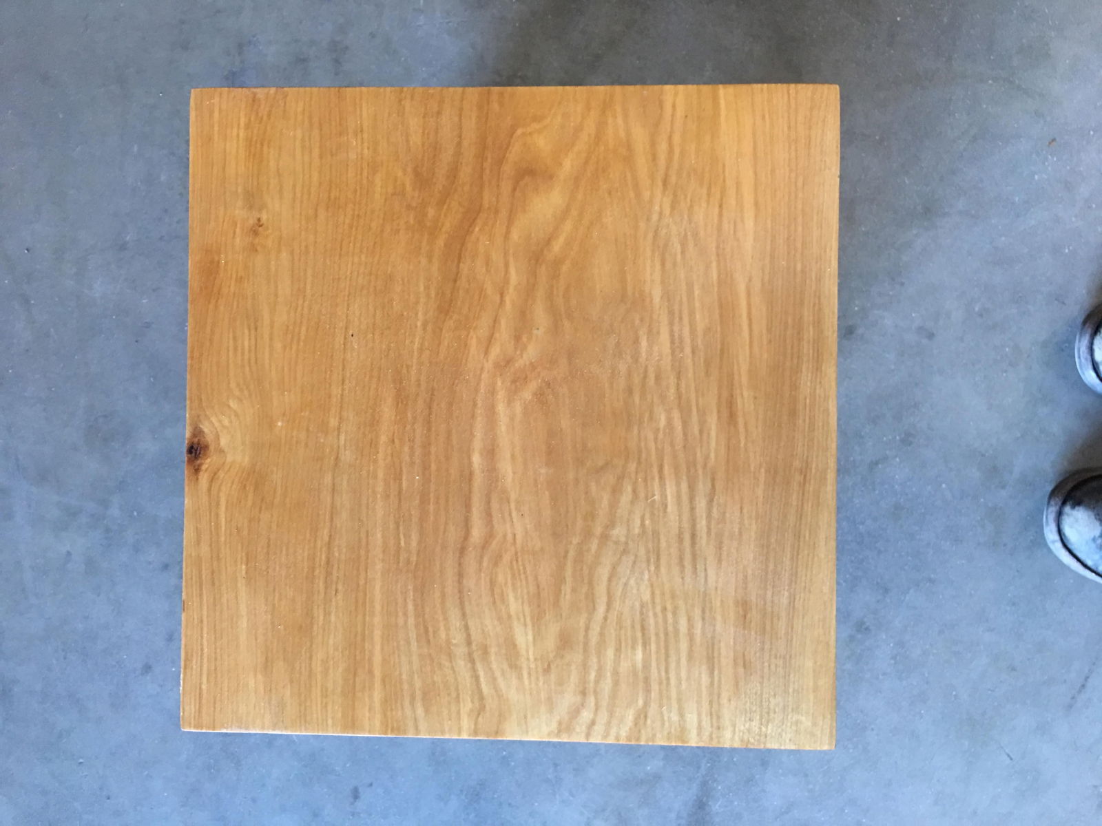 Restored Pre-WWII Rattan "Twin Arch" Side Table with Solid Mahogany Top - 18