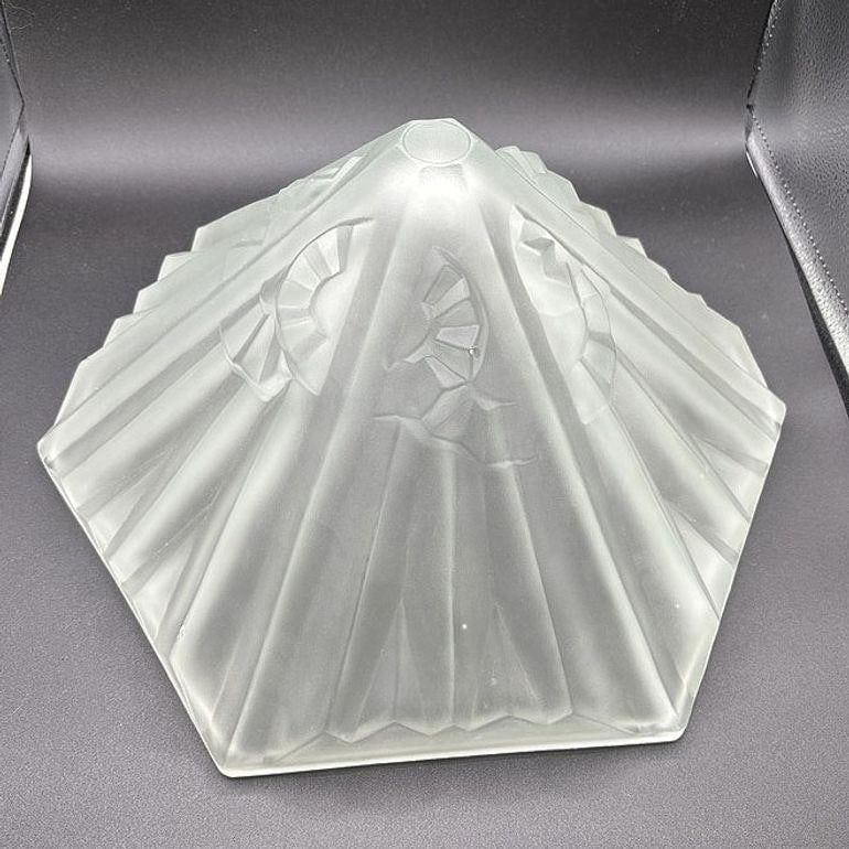 Rare French Art Deco CW Vianne Globe Opulent Frosted Lamp Shade - 2