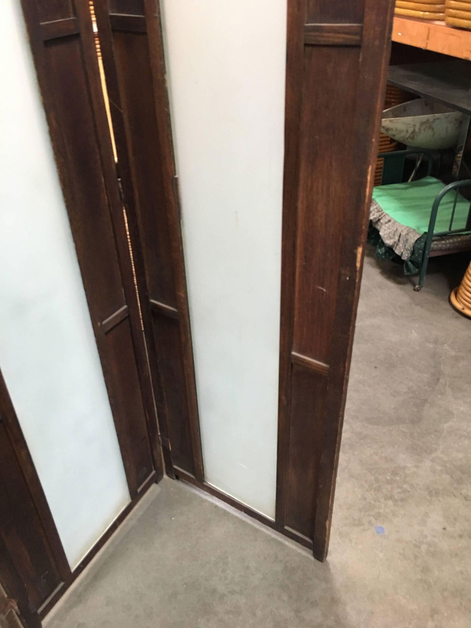 Art Deco Frosted Glass and Oak Slat Folding Screen Room Divider - 6