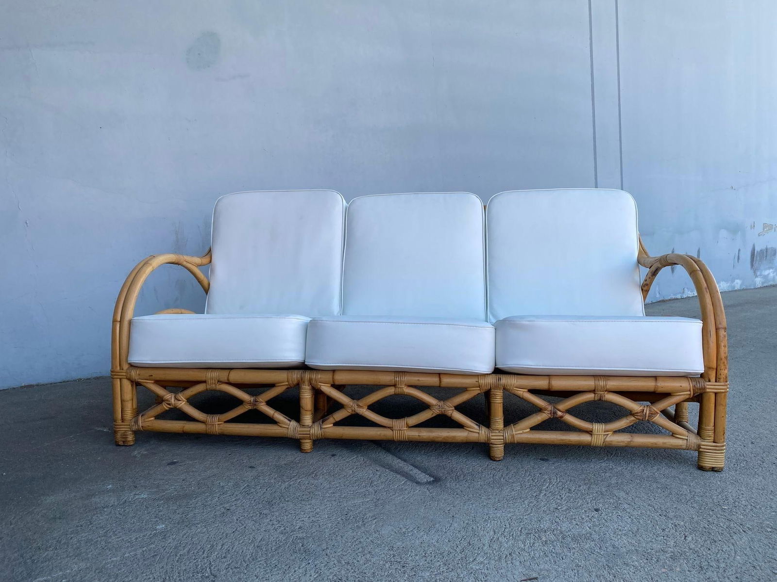 Rare Restored "1940s Transition" Rattan Sofa and Lounge Chair Living Room Set - 11