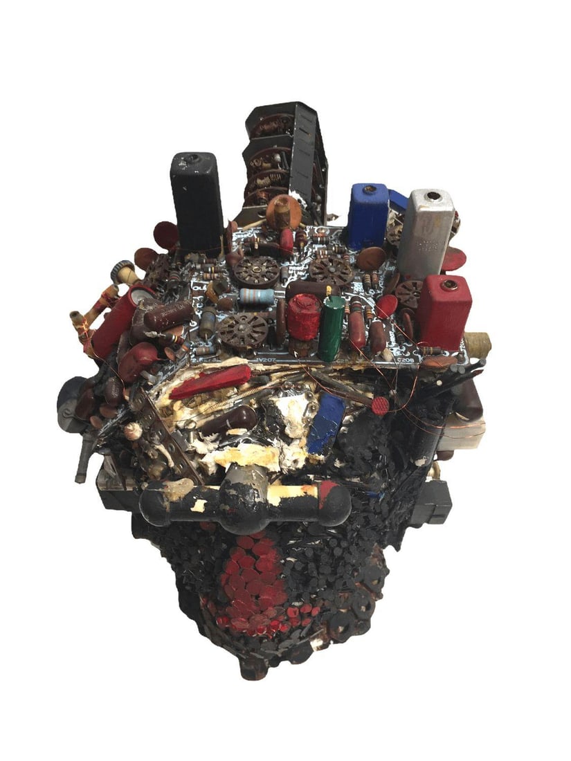 Vintage Microchip Sculpture Featuring a Lady's Head - 14