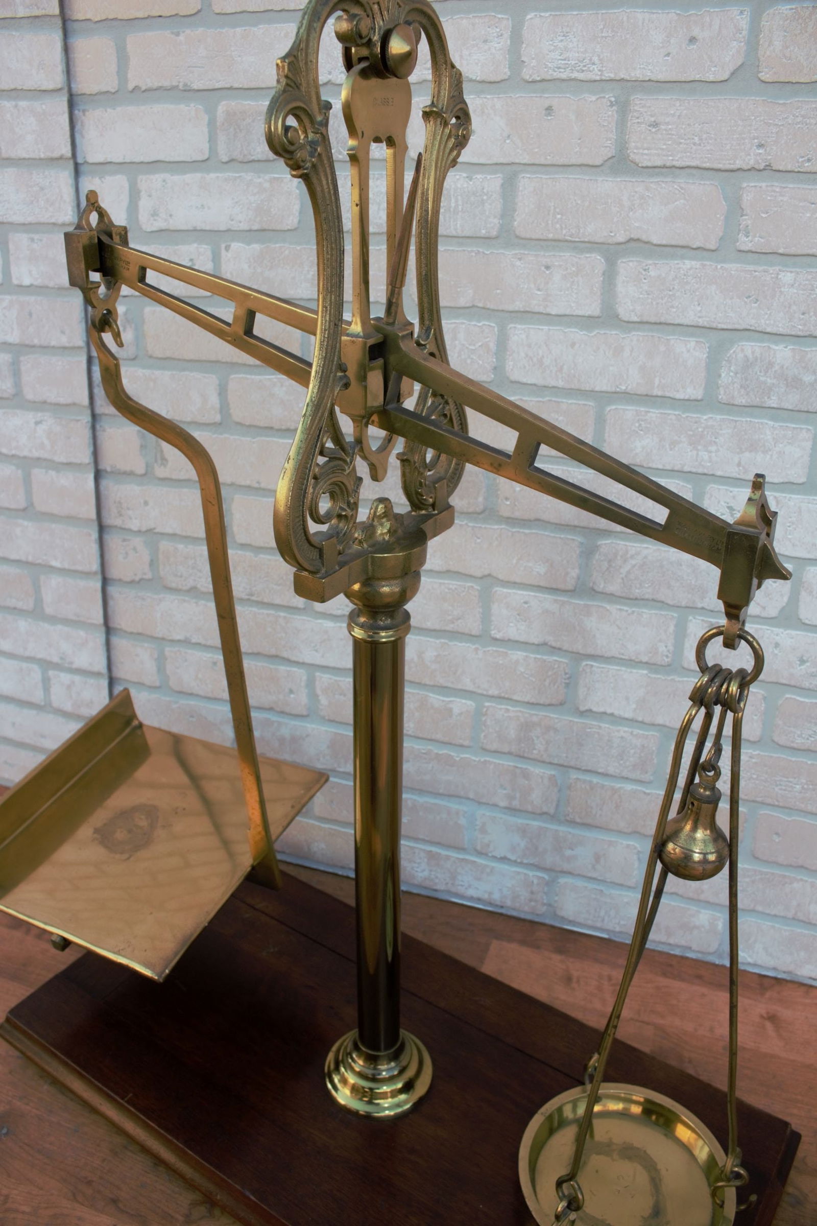 Antique Victorian English W&T Avery of Birmingham Wood Mounted Weighing Scale - 4