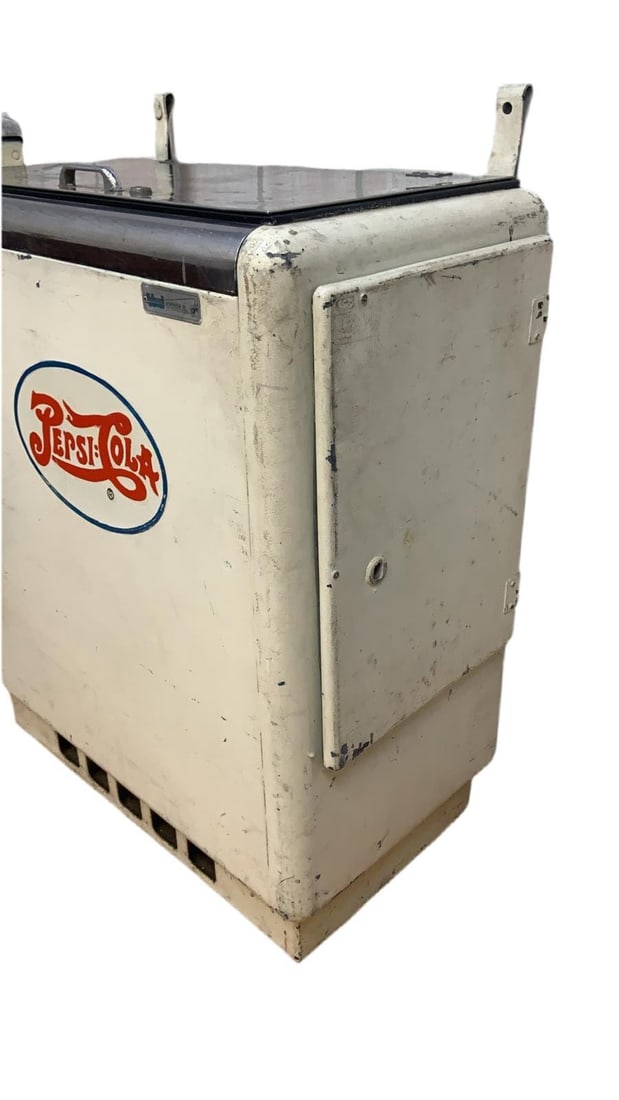 Vintage Classic Pepsi Slide Cooler Vending Machine - 7