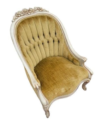 Antique Hollywood Regency Carved French Tufted Back Chairs for Reupholstery - Pair - 7