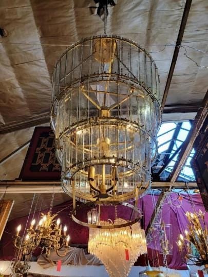 Cadence Waterfall Antique Brass 12 Lamp Chandelier - 7