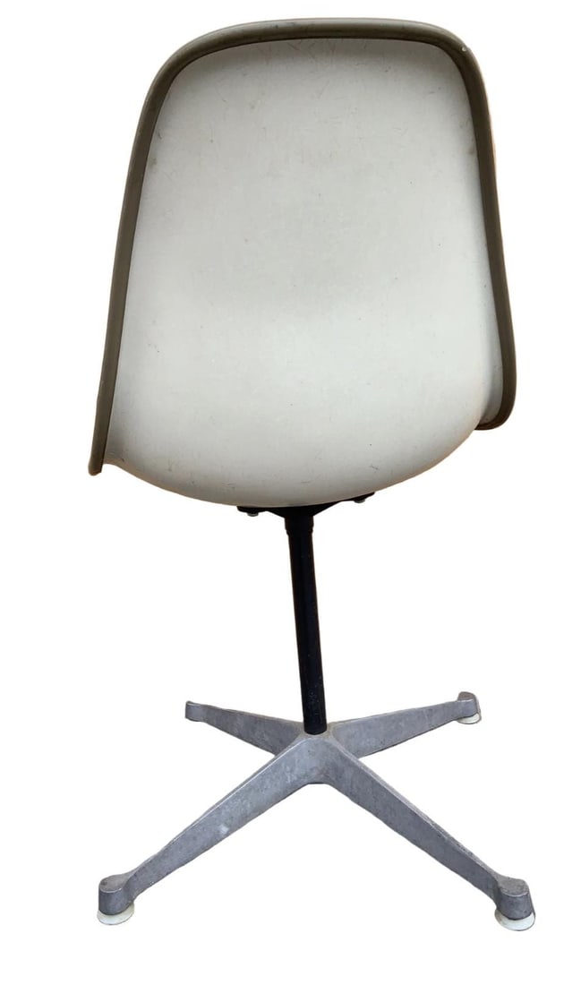 Mid Century Herman Miller Swivel Shell Chairs – Set of 4 Orange Vinyl - 8