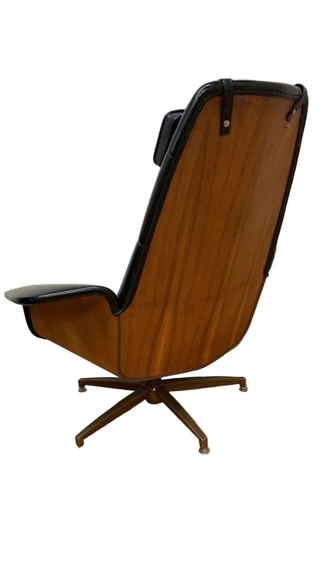 MCM George Mulhauser Mr. Chair Lounge Chair & Ottoman - 3