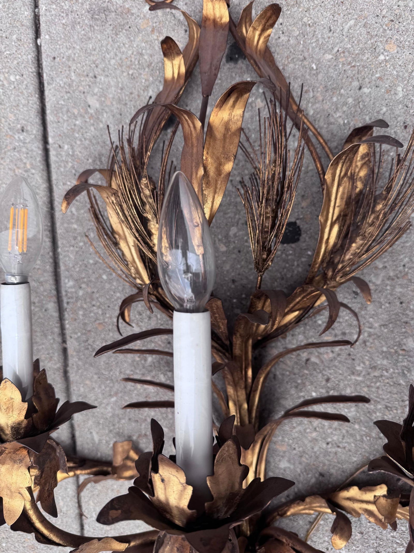 Hollywood Regency Toile 7 Light Wall Sconce - 4