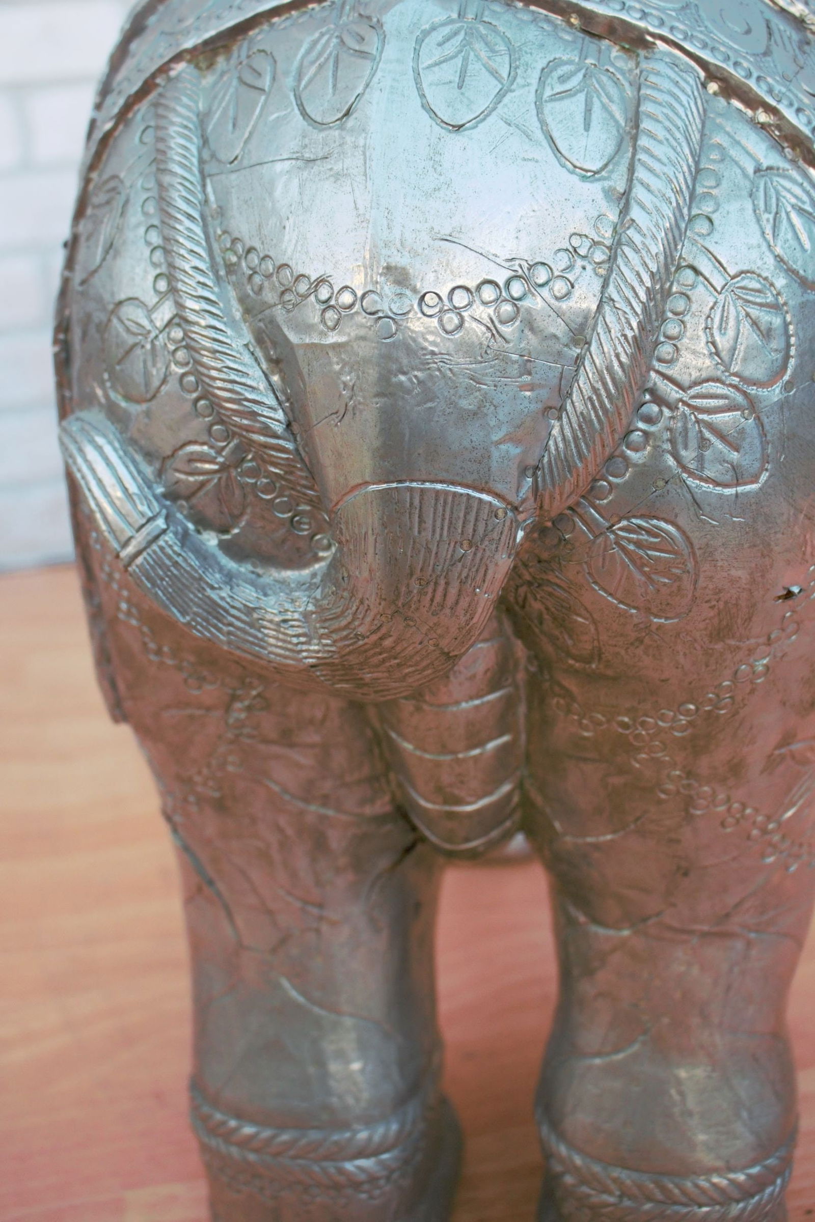 Vintage Moroccan Hammered Elephant Statue - 7