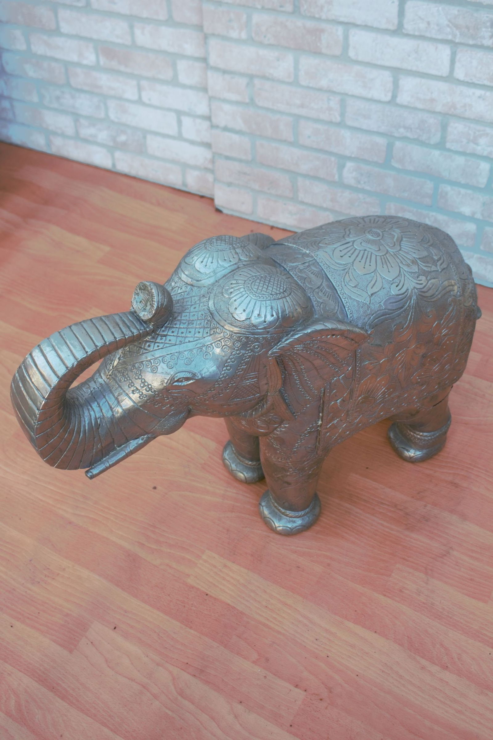 Vintage Moroccan Hammered Elephant Statue - 8