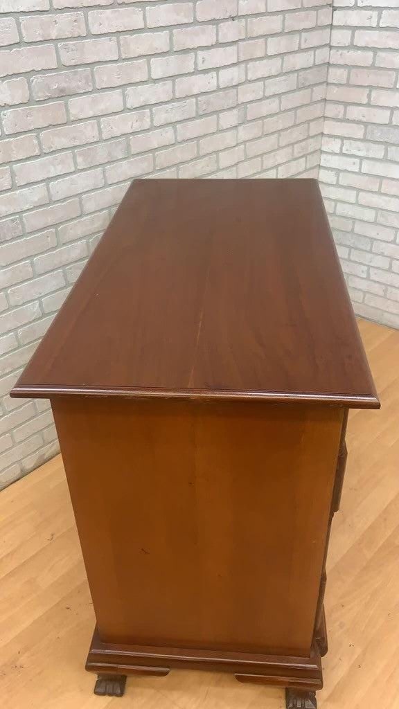 Antique George III Mahogany Kneehole/Dressing Desk - 4