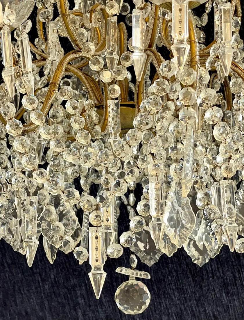 James Moder Crystal Venetian Style Chandelier. - 11