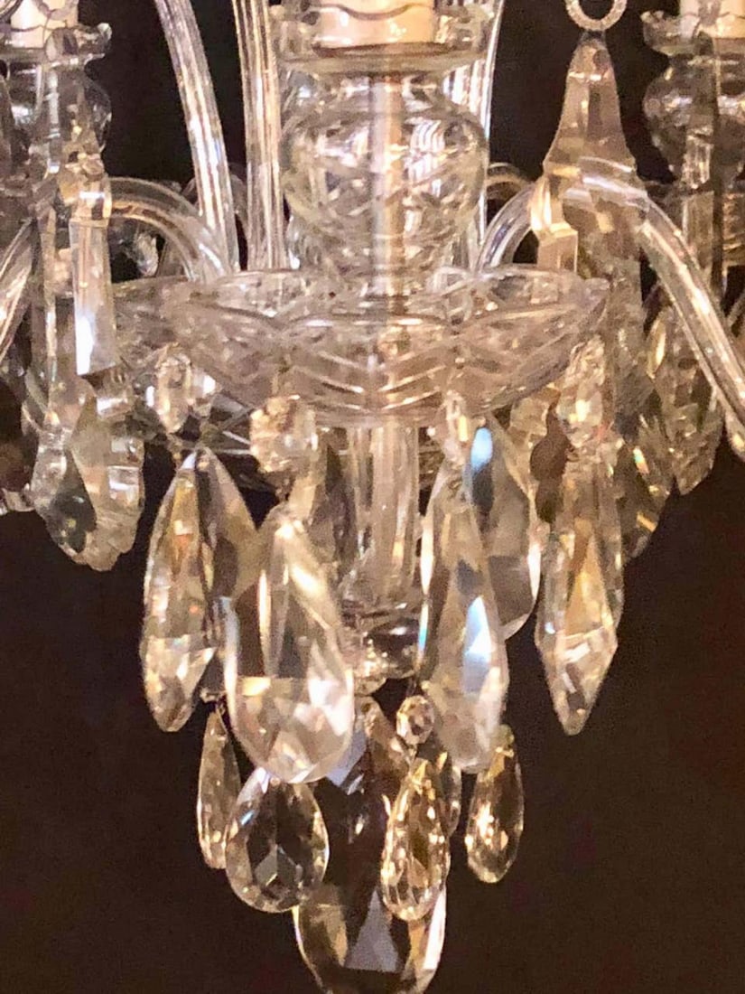 Fine Cut Crystal Georgian Chandelier with Large Pendants - 4
